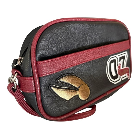 Harry Potter Quidditch Patches Makeup Bag Clutch - Picture 9 of 14